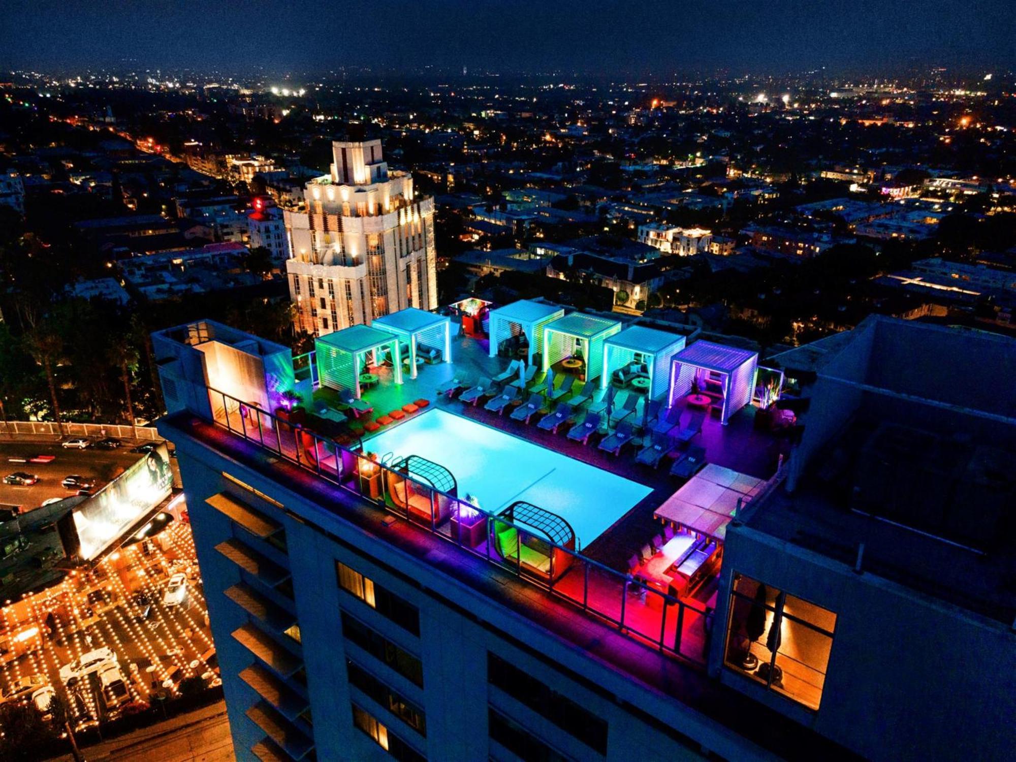 ホテル アンダーズ ウエスト ハリウッド ア コンセプト バイ ハイアット ロサンゼルス エクステリア 写真